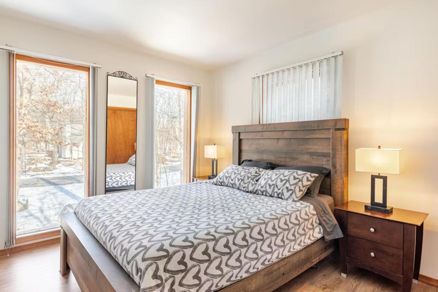 Cozy Cabin At Poconos With Hot Tub And Fire Pit East Stroudsburg Extérieur photo