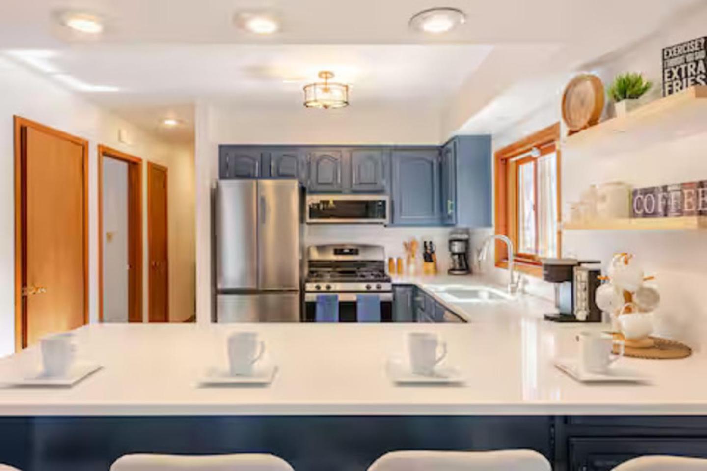 Cozy Cabin At Poconos With Hot Tub And Fire Pit East Stroudsburg Extérieur photo